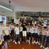 ⬛🟩Leva 2010⚫🟢 Dopo l'allenamento ci si diletta al Karaoke nella sala bar dello 